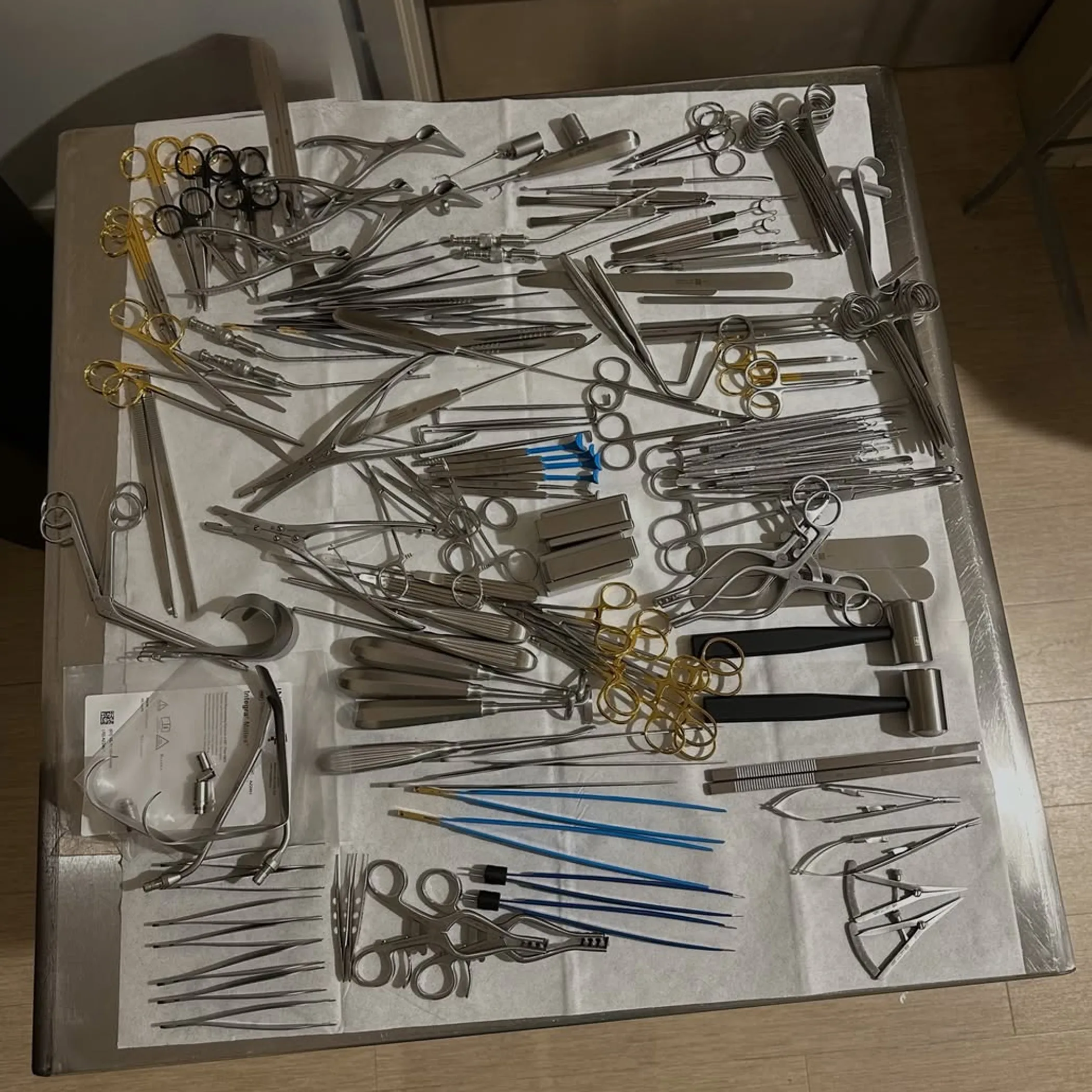 cosmetic surgical tools on tray